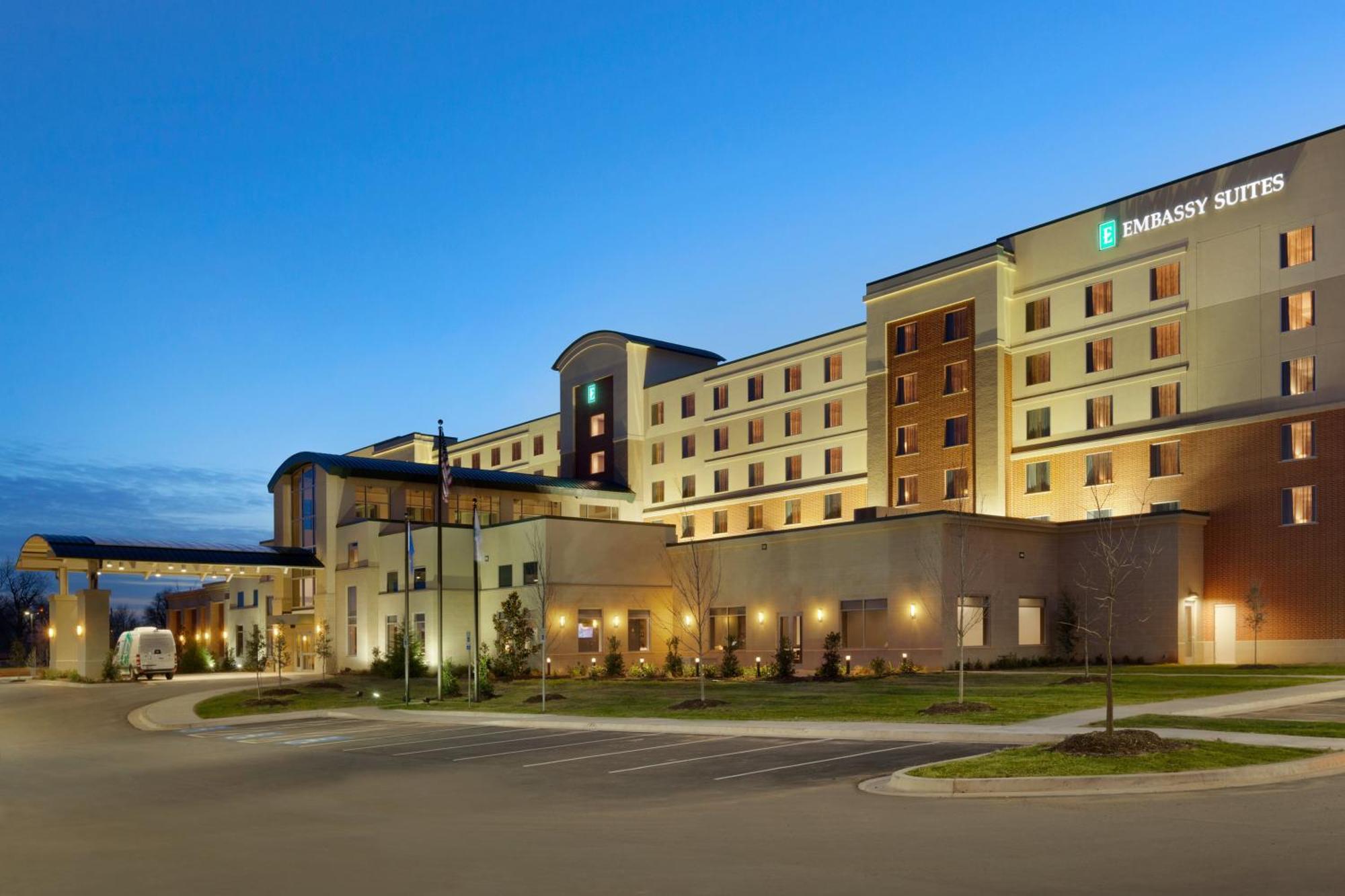 Embassy Suites Oklahoma City Downtown/Medical Center Exterior foto